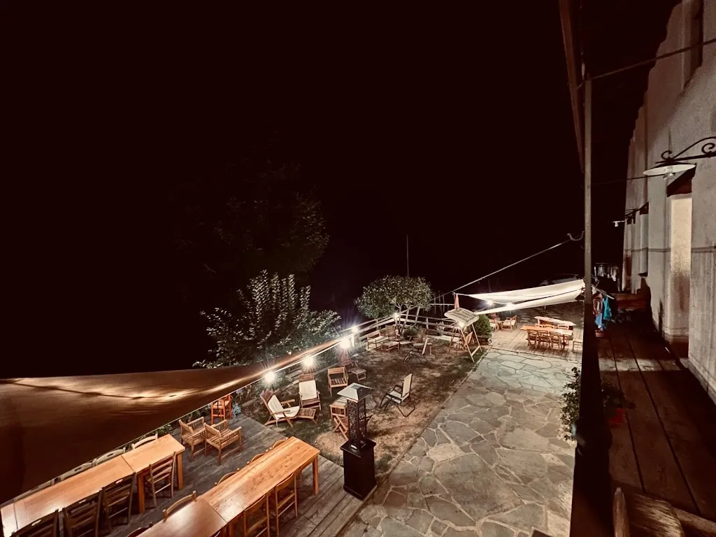 Chiara Rossi_Locanda Il Campo della Quercia_Cartignano_recensione