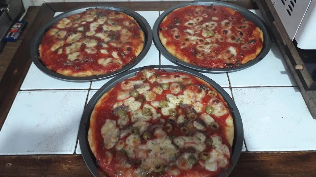 Trattoria Del Ponte restaurant in Cartignano