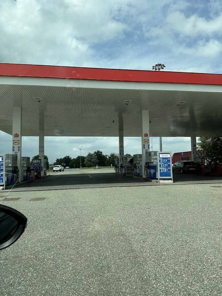 Siro_Autogrill Bormida Est_Casal Cermelli_review