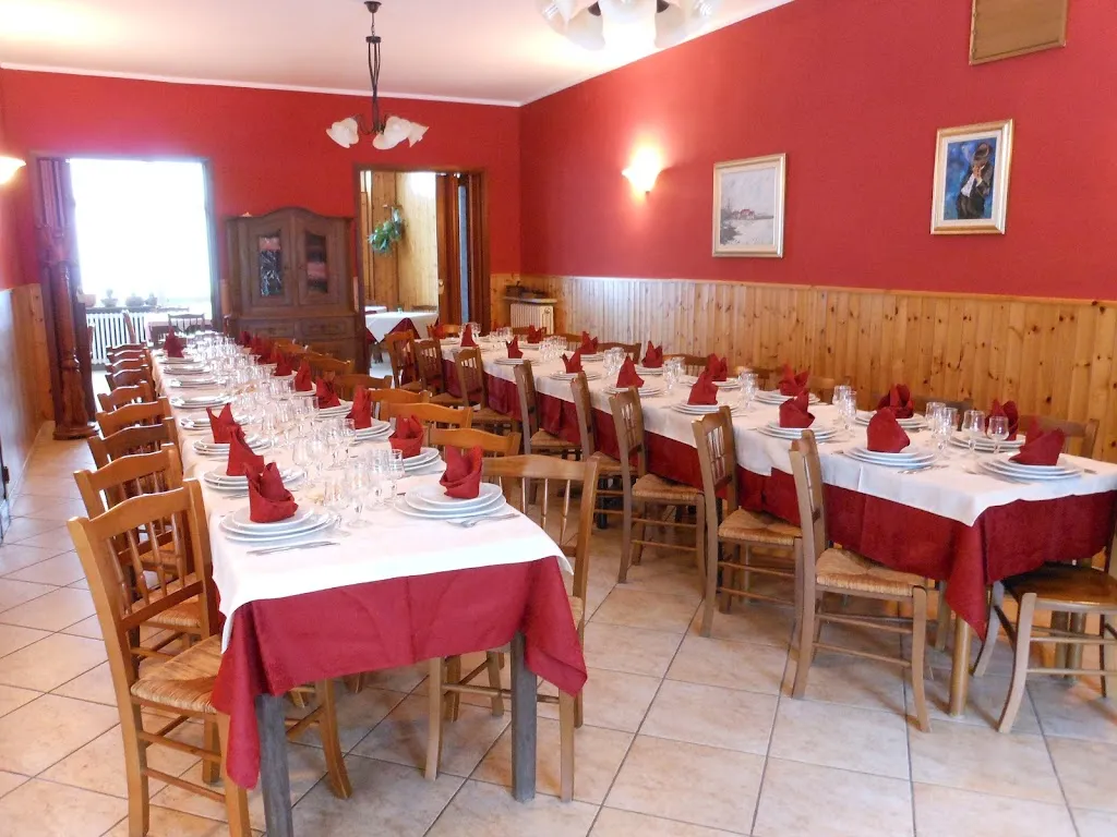 BAR TRATTORIA ITALIA restaurant in Casalborgone