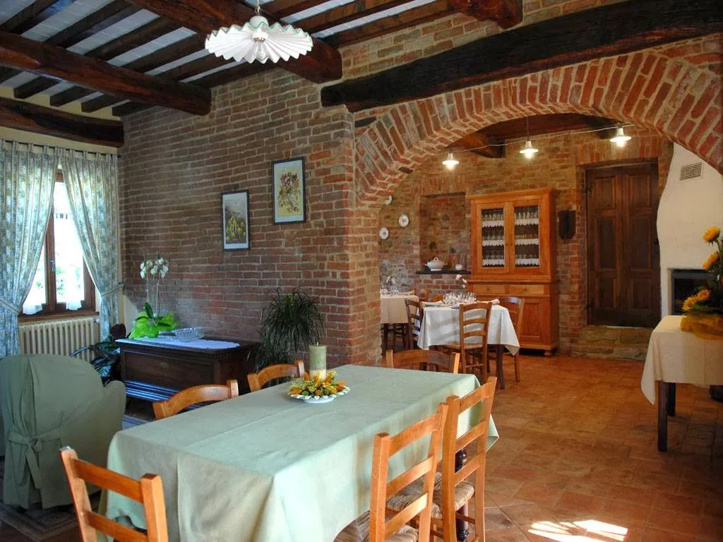 Farmhouse Catering Goblins_Casalborgone_slider_image_3