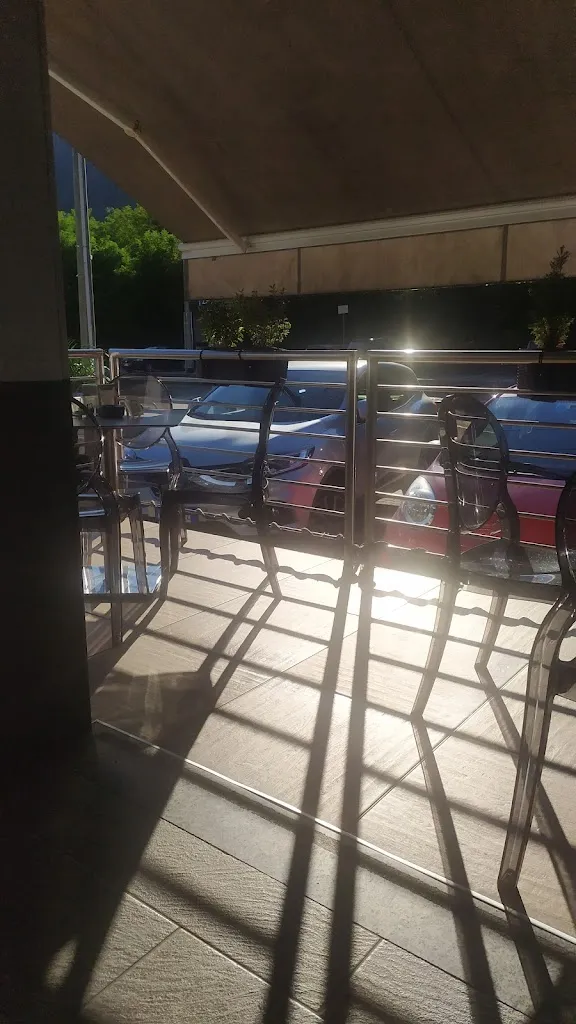 Edward Voskerichian_BEBA BAR_Casale Corte Cerro_review