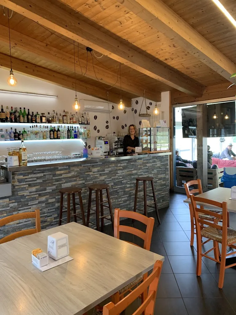 LUINA RIstorante Hotel_Il Cerro coffee & food_Casale Corte Cerro_review