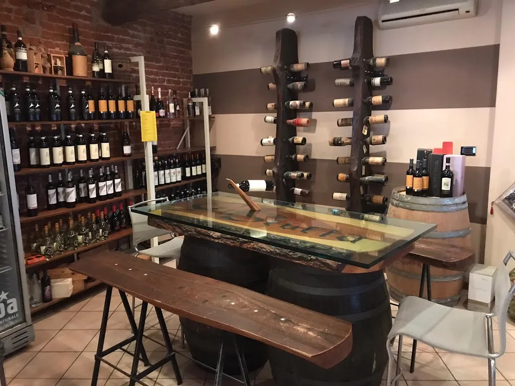 Osteria Ristorante La Bottega di Gustoria restaurant in Casaleggio Novara