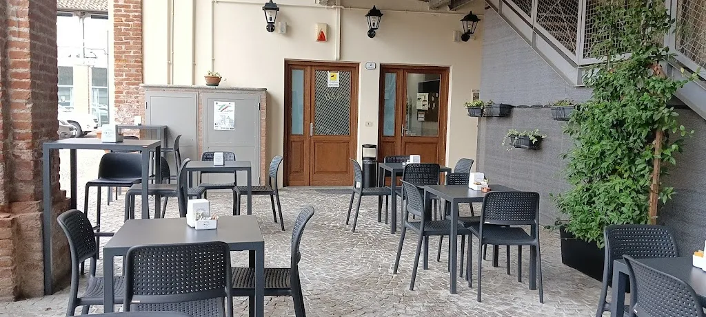 Alibi bar restaurant in Casalgrasso