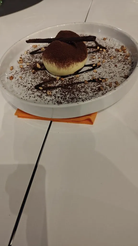 Hugo Gómez_La Scogliera Terrazza Mare - Pizza & Cucina_Cerfignano_review