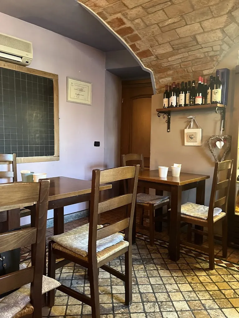 Vineria Al Solito Posto restaurant in Casalnoceto