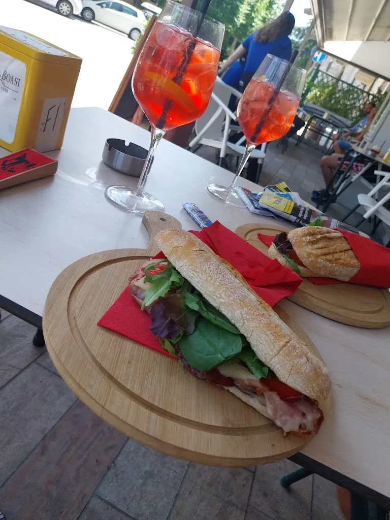 Laura Vernetti_Bar Tabacchi Fortuna Casalnoceto_Casalnoceto_review