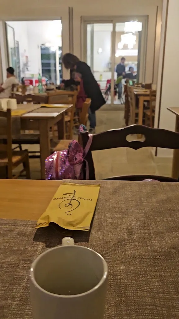 Pizzeria Hakuna Matata_Cerfignano_slider_image_2