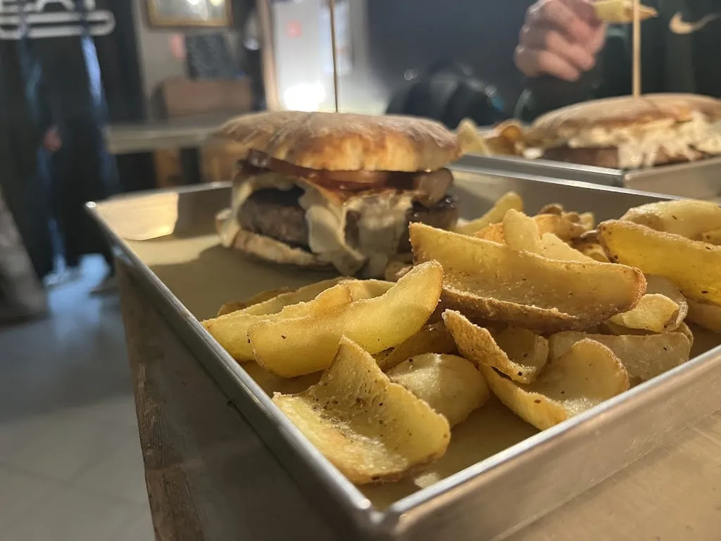 Eat_Cascinette d'Ivrea_slider_image_2