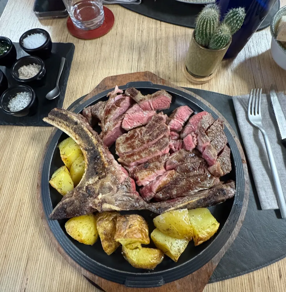 Nicola Labanca_Griglia22 | Steakhouse a Ivrea_Cascinette d'Ivrea_review