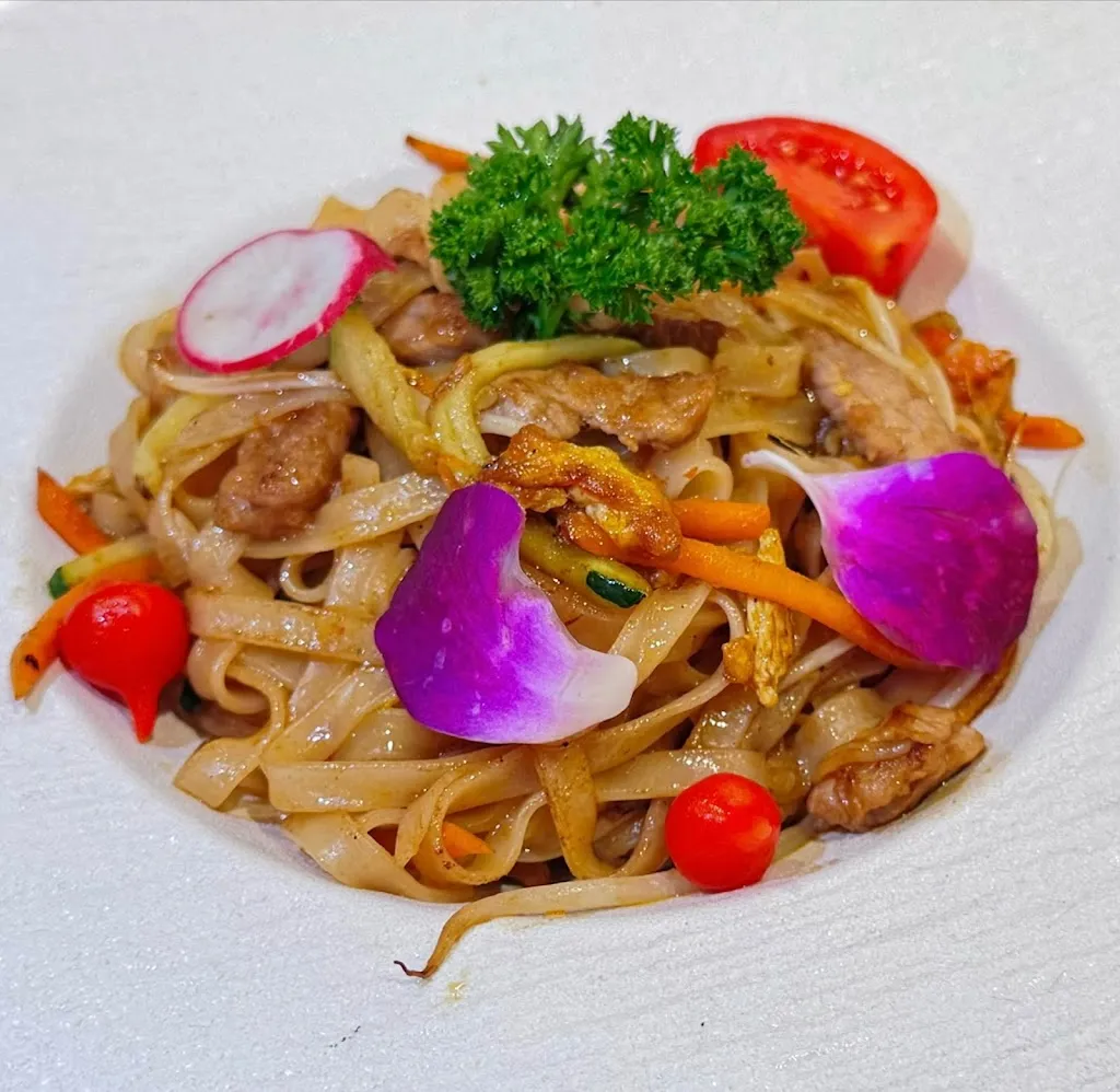 Fumi - Ristorante Cinese Giapponese - Ivrea_Cascinette d'Ivrea_slider_image_3