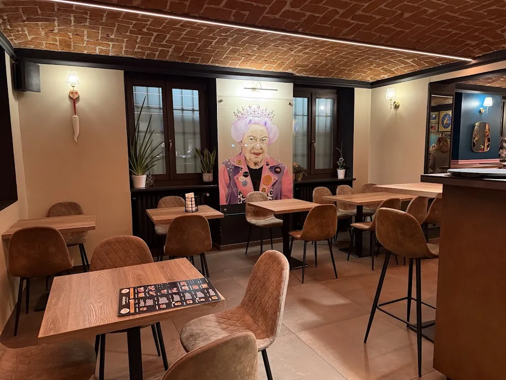 Quality Burger - L'Hamburgheria_Carmagnola_slider_image_3