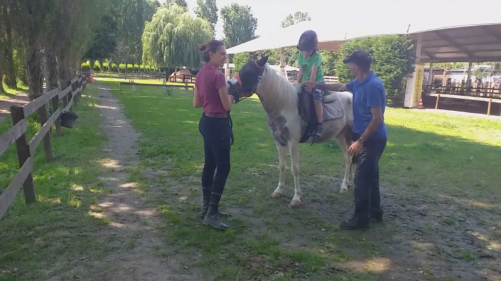 Cascina Bricco_Carmagnola_slider_image_2