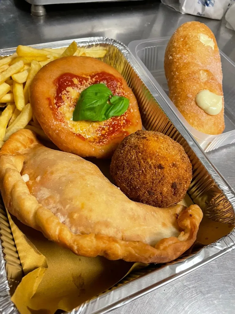 Menu_The World Is Yours_Carmagnola_image_5