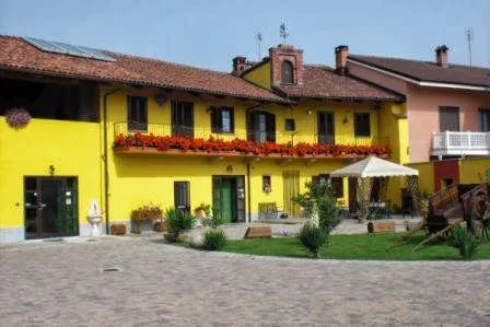 Agriturismo La cassin-a ed bajet_Carmagnola_slider_image_1