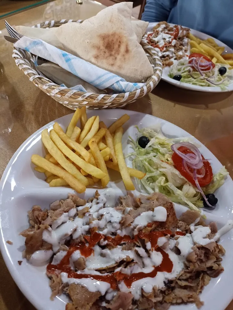 Lorenzo Balbo_Mille e una Notte Pizza Kebab_Carmagnola_review