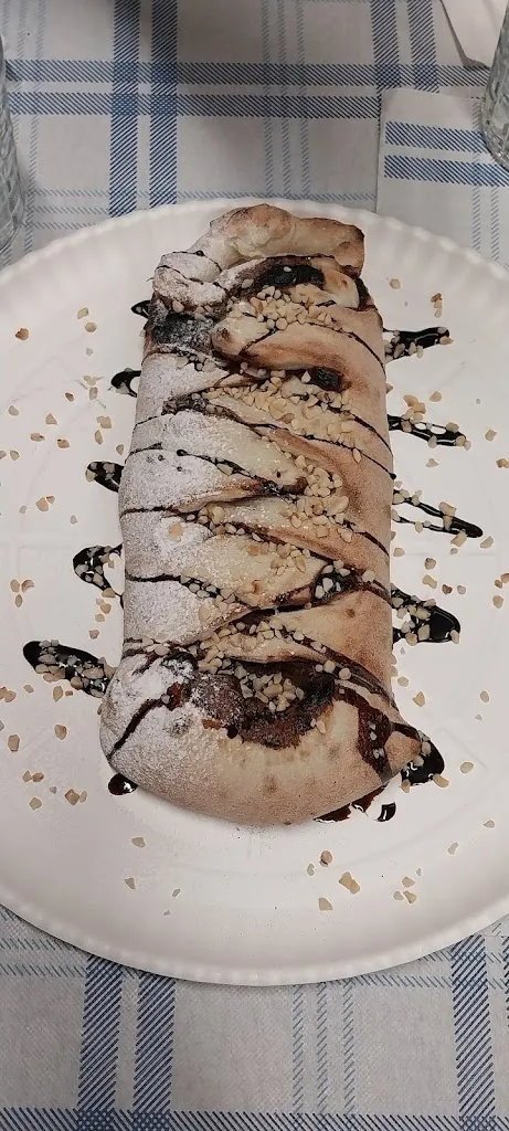 Qui si Pizza da Lilly_Carmagnola_slider_image_3