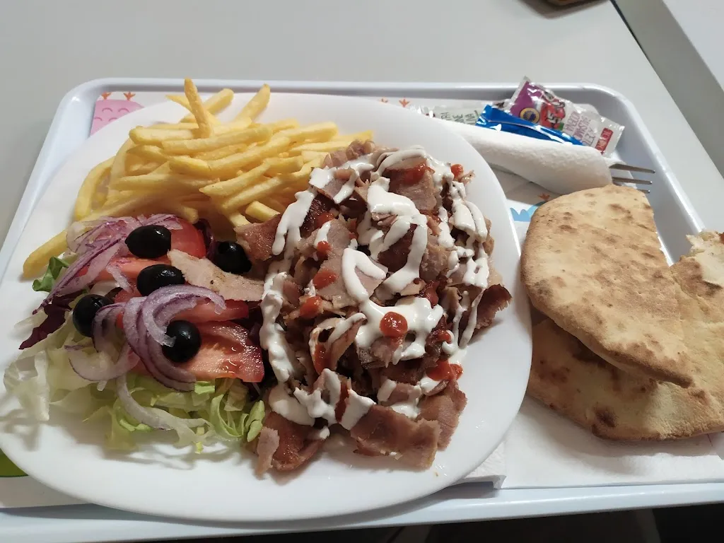 Carmine Rotondaro_Burger kebab_Carmagnola_review