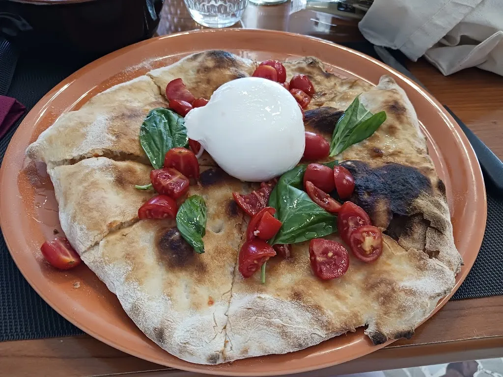 Pizza DOK con cucina_Caselette_slider_image_2