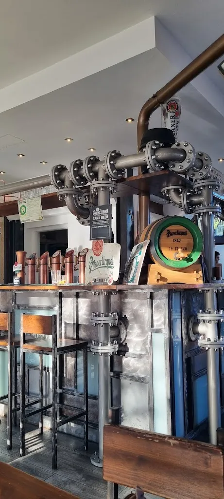 Bill Brisco_Kiosko Caffetteria Birreria_Caselette_review