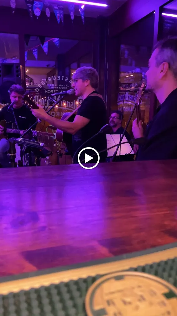 Kiosko Caffetteria Birreria_Caselette_slider_image_2