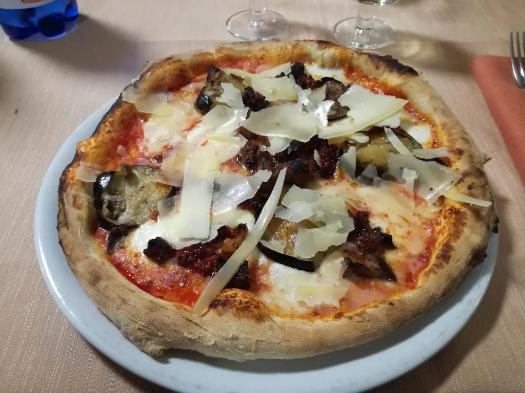 Ristorante Pizzeria L'oasi Di Marianna_Caselette_slider_image_2