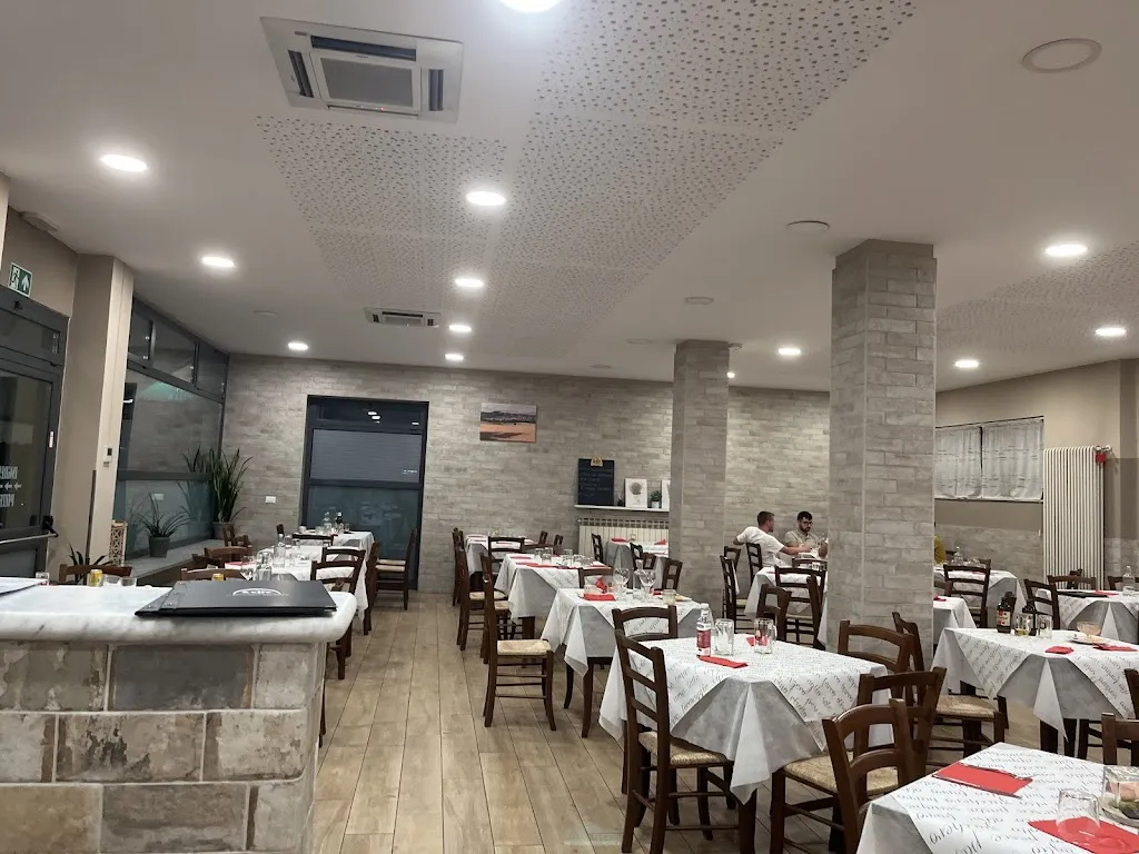 Pizzeria Il Quadrifoglio restaurant in Cassano Spinola