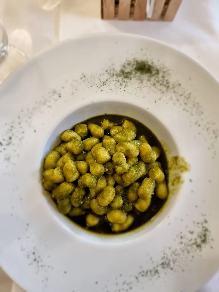 Martin Widlund_Ristorante Pizzeria B & B Passeggeri ampio dehor estivo_Cassine_review