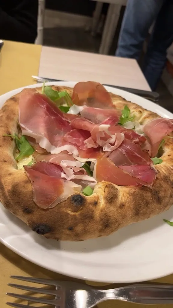 Tatum Hosteria - Pizzeria - Farinata_Cassine_slider_image_2