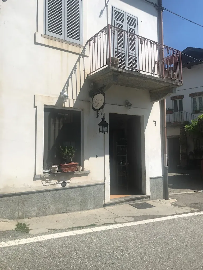 L'essenza caffè_Castagneto Po_slider_image_3