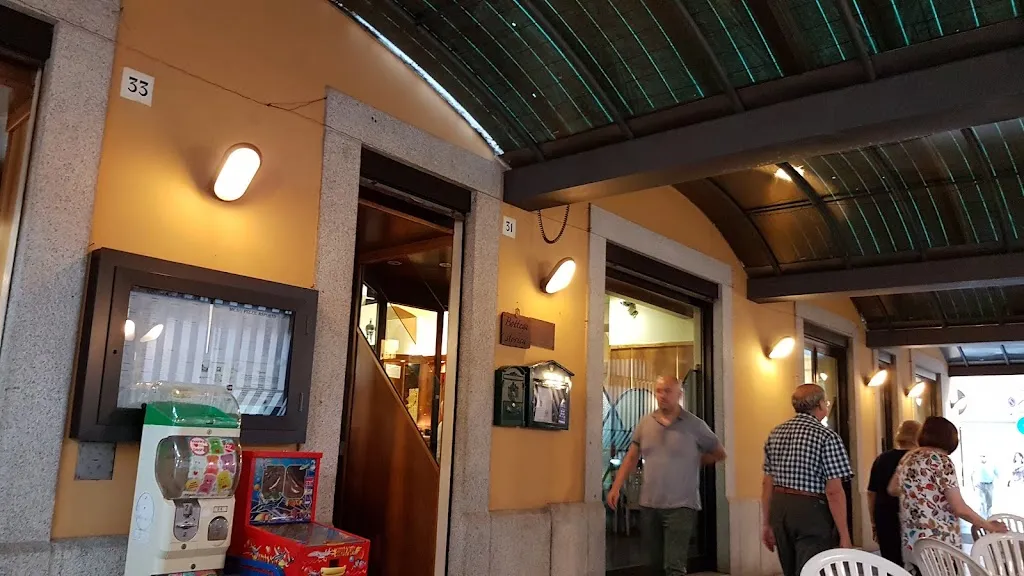 Pizzeria Bella Napoli restaurant in Casale Monferrato