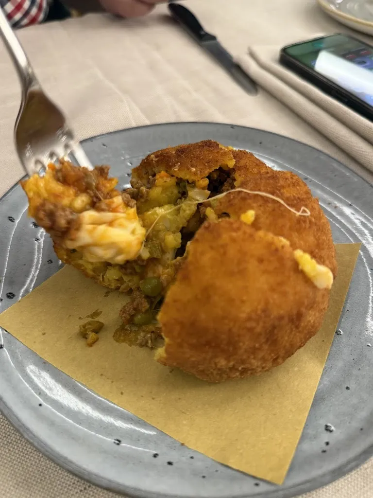 Diana Zahariea_Ristorante Pizzeria Angolo 45_Casale Monferrato_review