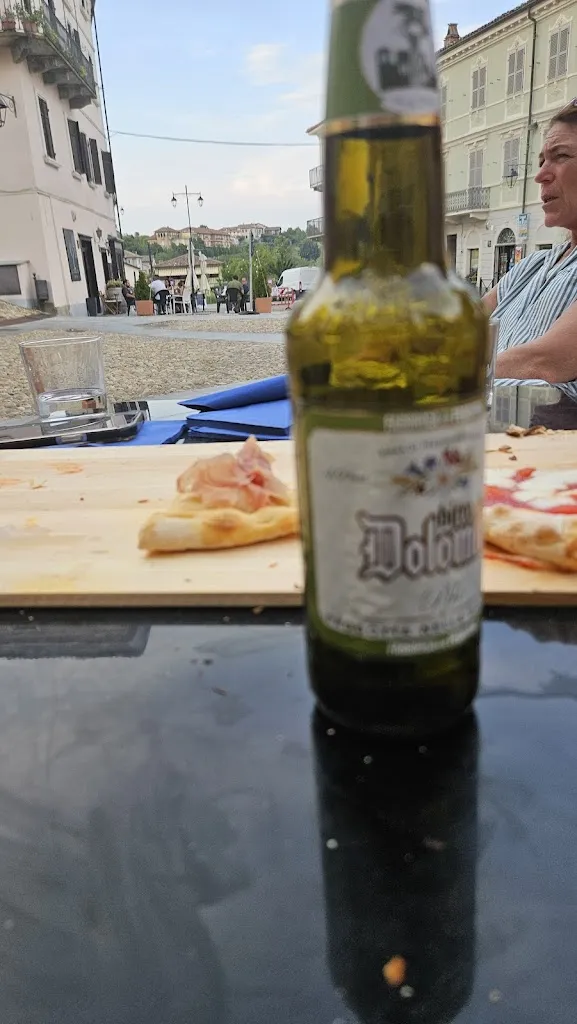 Mike bowles_Vintriga_Castagnole delle Lanze_review