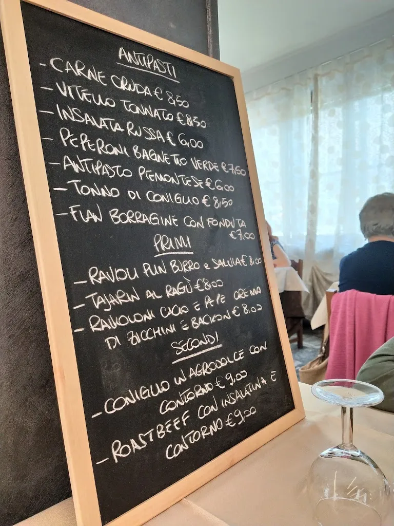 Menu_Restaurant Castle_Castagnole delle Lanze_image_2