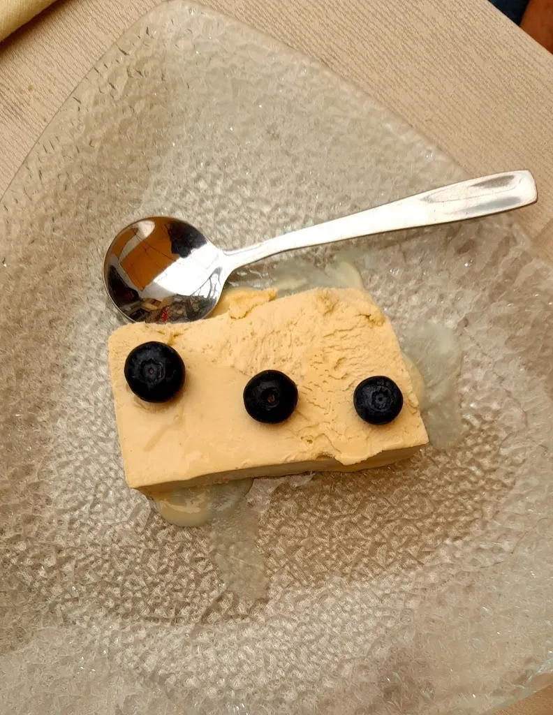 andrea bassignana_Restaurant Castle_Castagnole delle Lanze_review