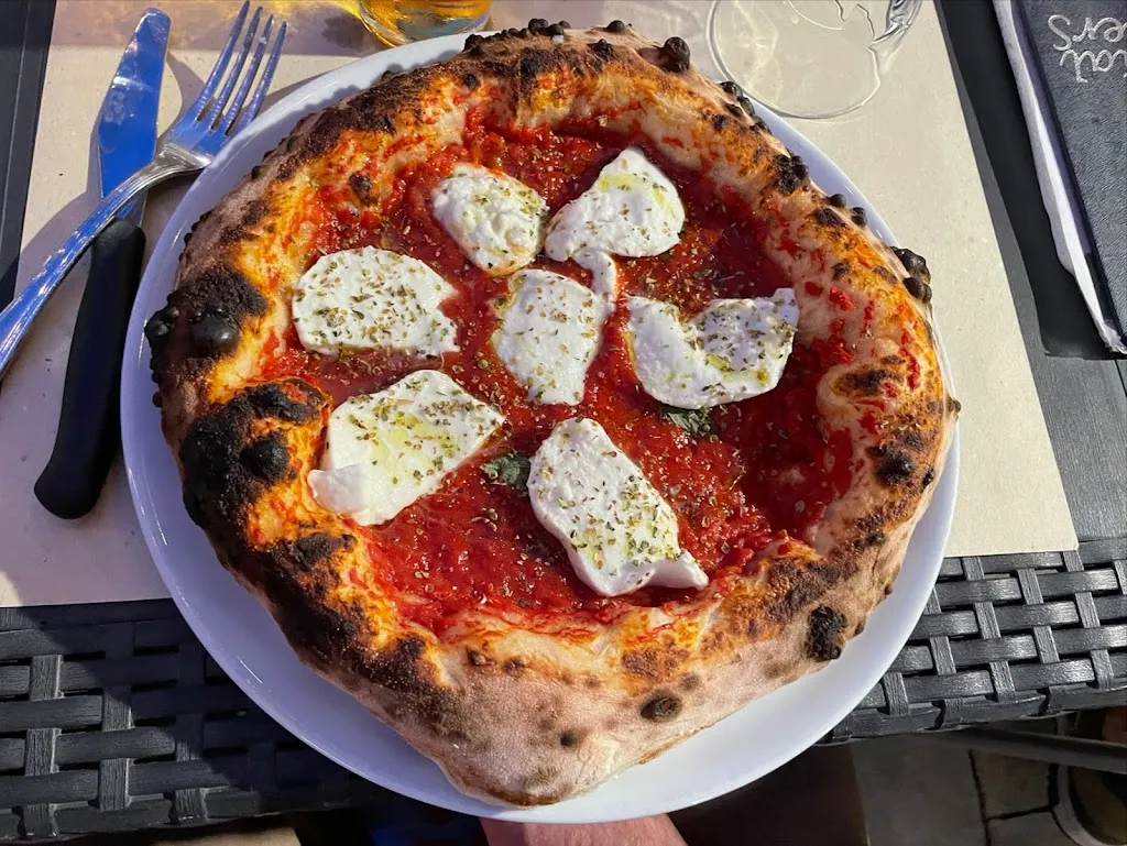 Pizzeria Asso di Quadri_Castagnole delle Lanze_slider_image_3