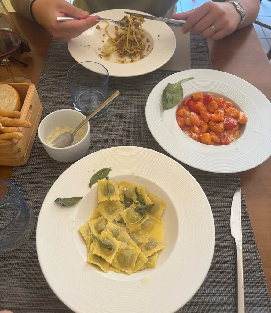 Victoria Gandon_La Bottiglieria del Ruché_Castagnole Monferrato_review