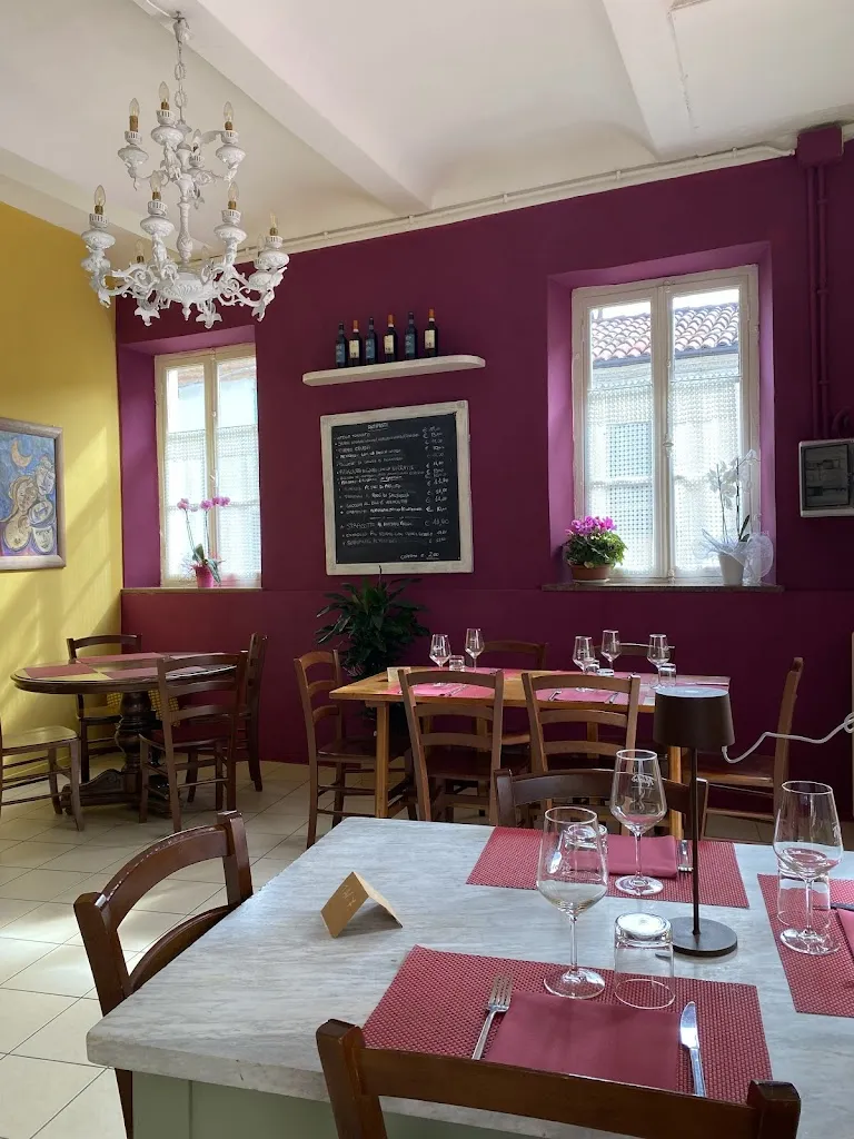 La Bottiglieria del Ruché_Castagnole Monferrato_slider_image_1