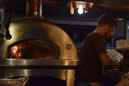 Edoardo Rossi_Pizza&Farinata da Giannino_Castelceriolo_review