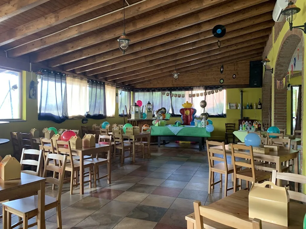 Pizza&Farinata da Giannino restaurant in Castelceriolo