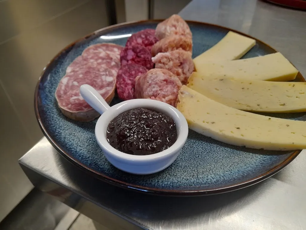 Ristorante Pizzeria La primula_Castellamonte_slider_image_2