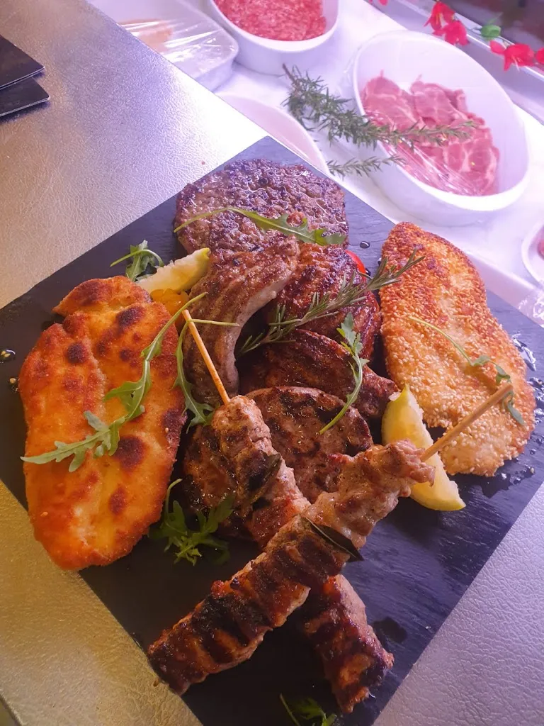 L' OFFICINA Pizza & Grill_Collepasso_slider_image_3