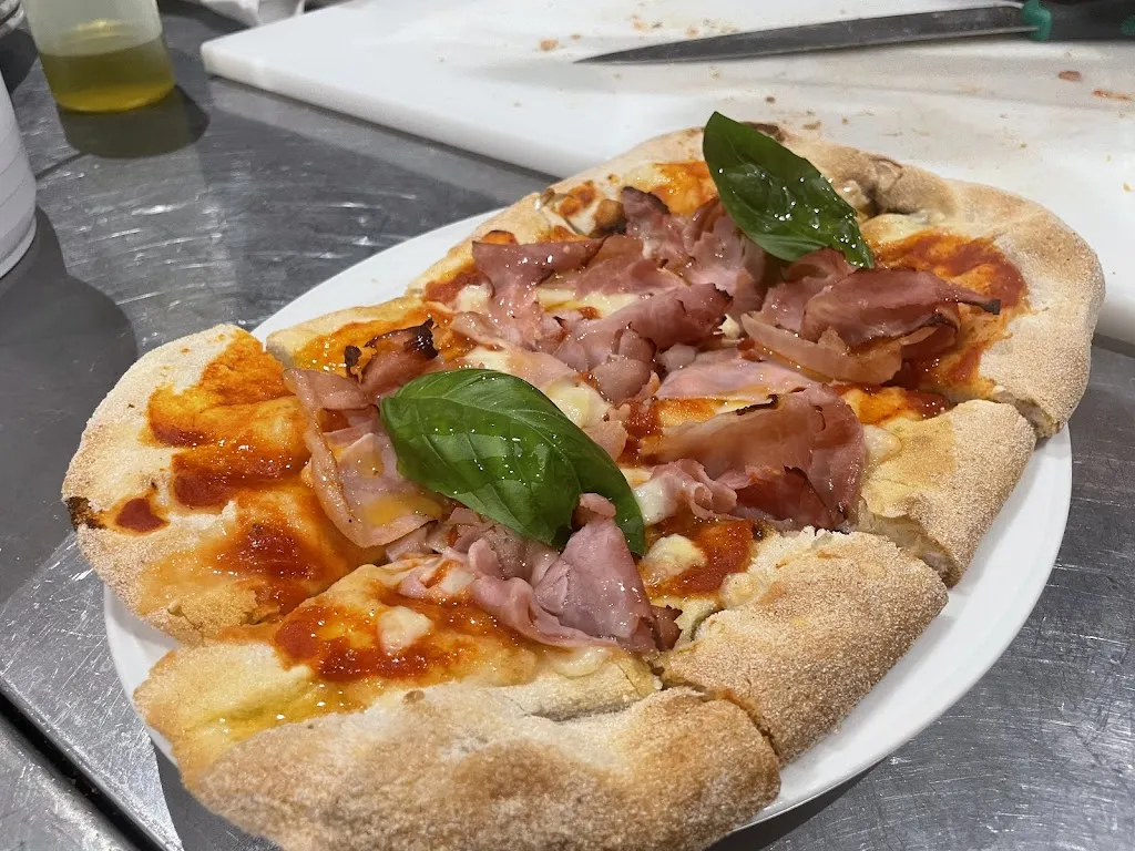 Family Pub La Bocciofila restaurant in Castellamonte