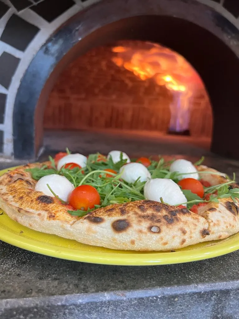 Castellamonte Ayasofya Turkish pizza kebap_Castellamonte_slider_image_2