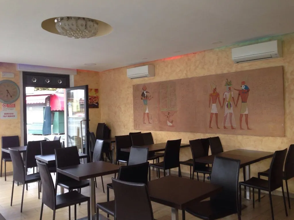 Pizzeria Egitto restaurant in Castellamonte