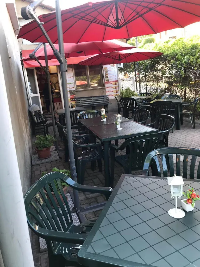 Planet Pizza Castelletto restaurant in Castelletto Monferrato