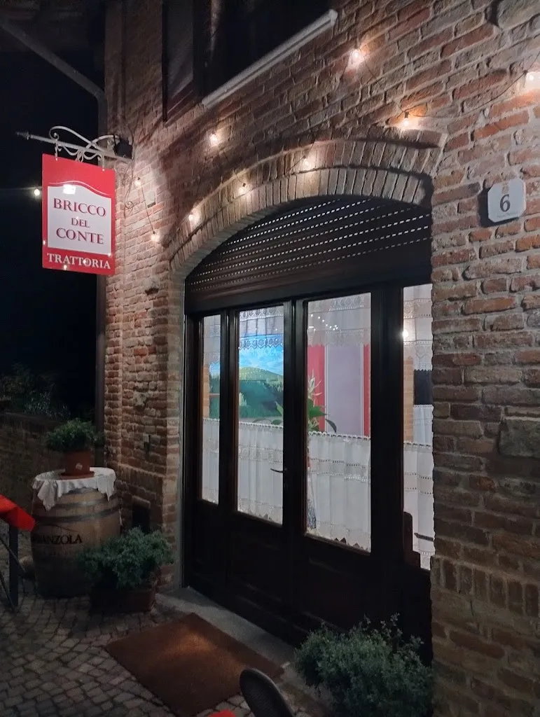 Trattoria Bricco Del Conte restaurant in Castellinaldo
