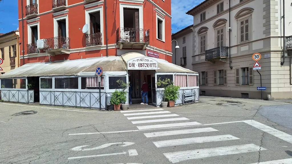 Bar Ristorante Marconi_Castello di Annone_slider_image_2