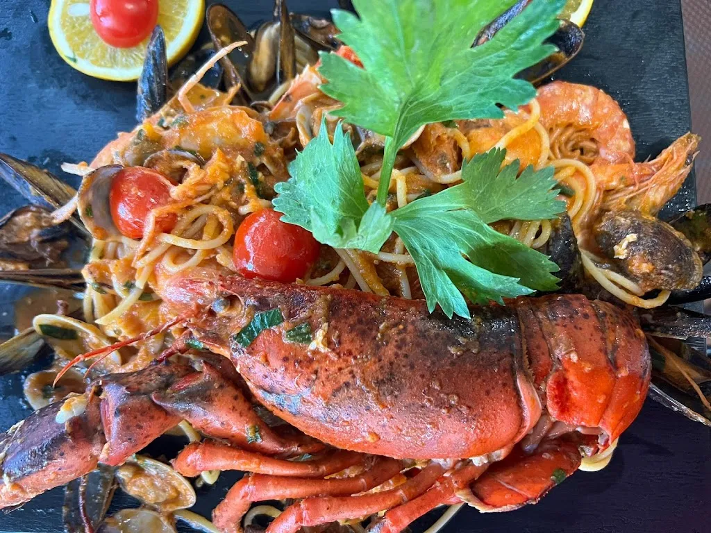 RISTORANTE PIZZERIA “CAVALLUCCIO”_Castello di Annone_slider_image_2